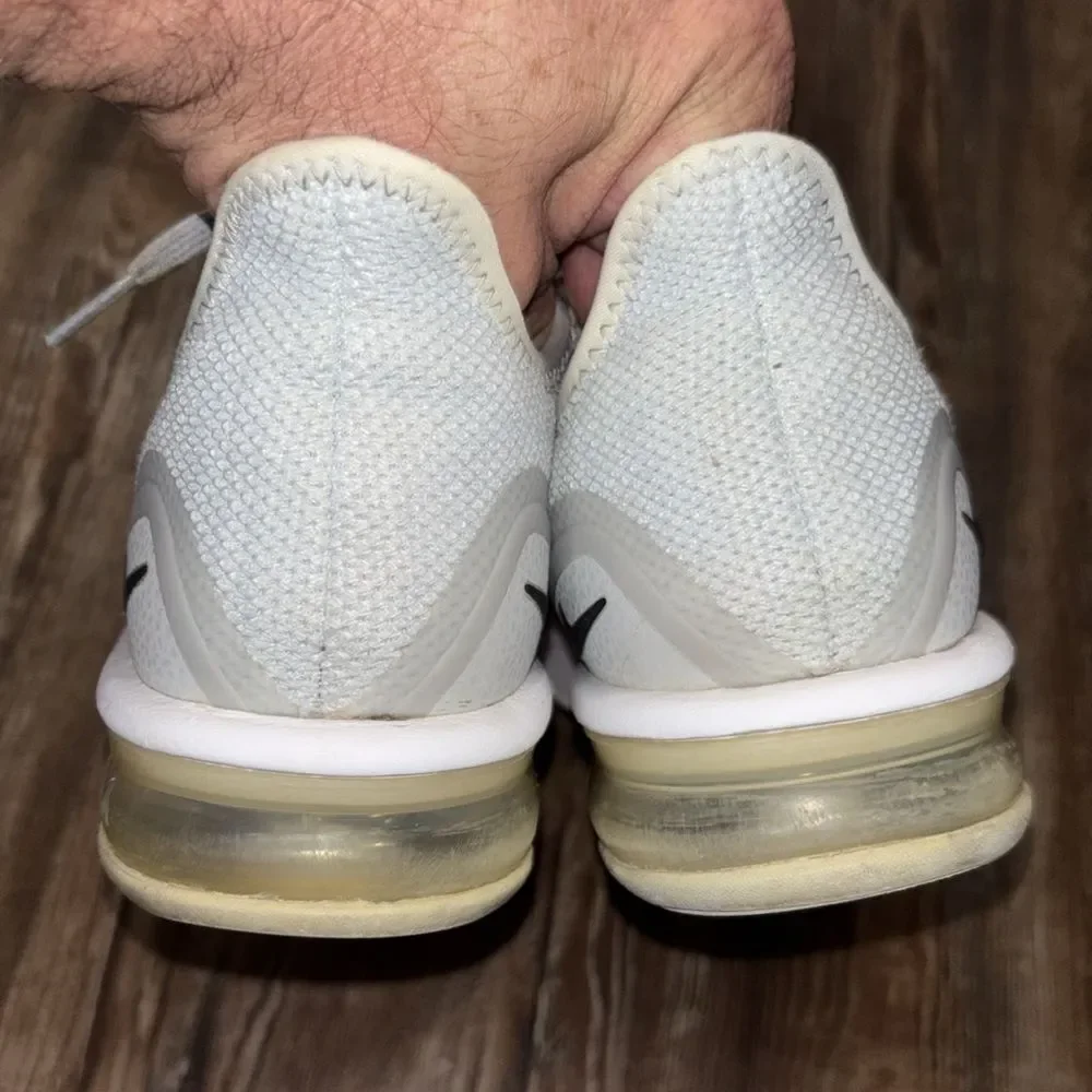 Nike Air Max gray & white lite weight breathable mesh size 9.5. - Picture 5 of 11
